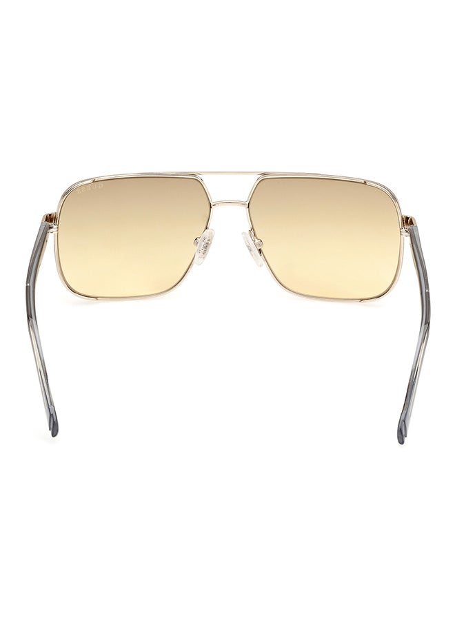 GUESS Men's UV Protection Navigator Sunglasses - GU0011932F58 - Lens Size: 58 Mm - Image 4